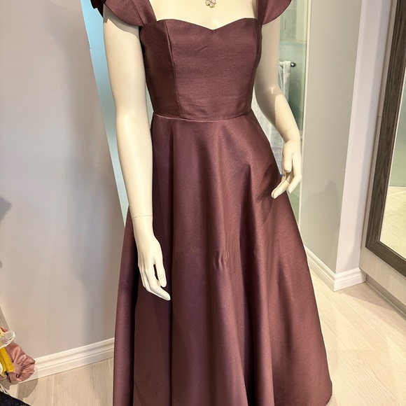 Zoo Label Dress - Picture 6 of 8